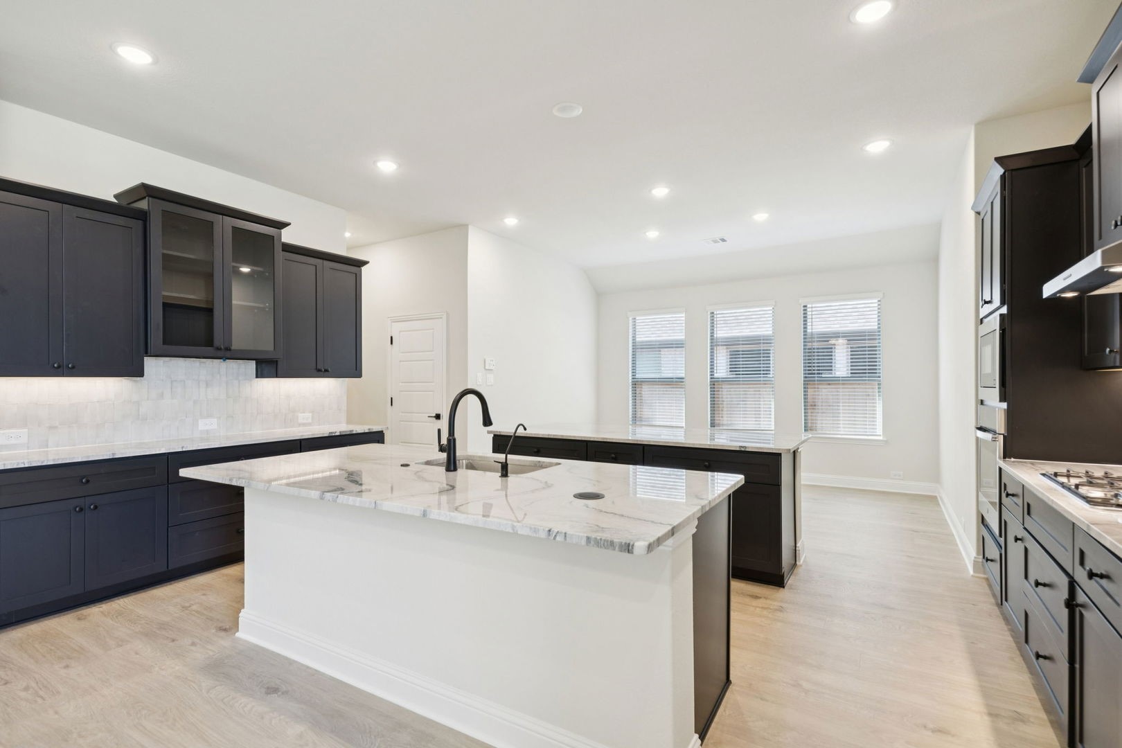 625 Majestic Oak Lane Waxahachie TX 75165