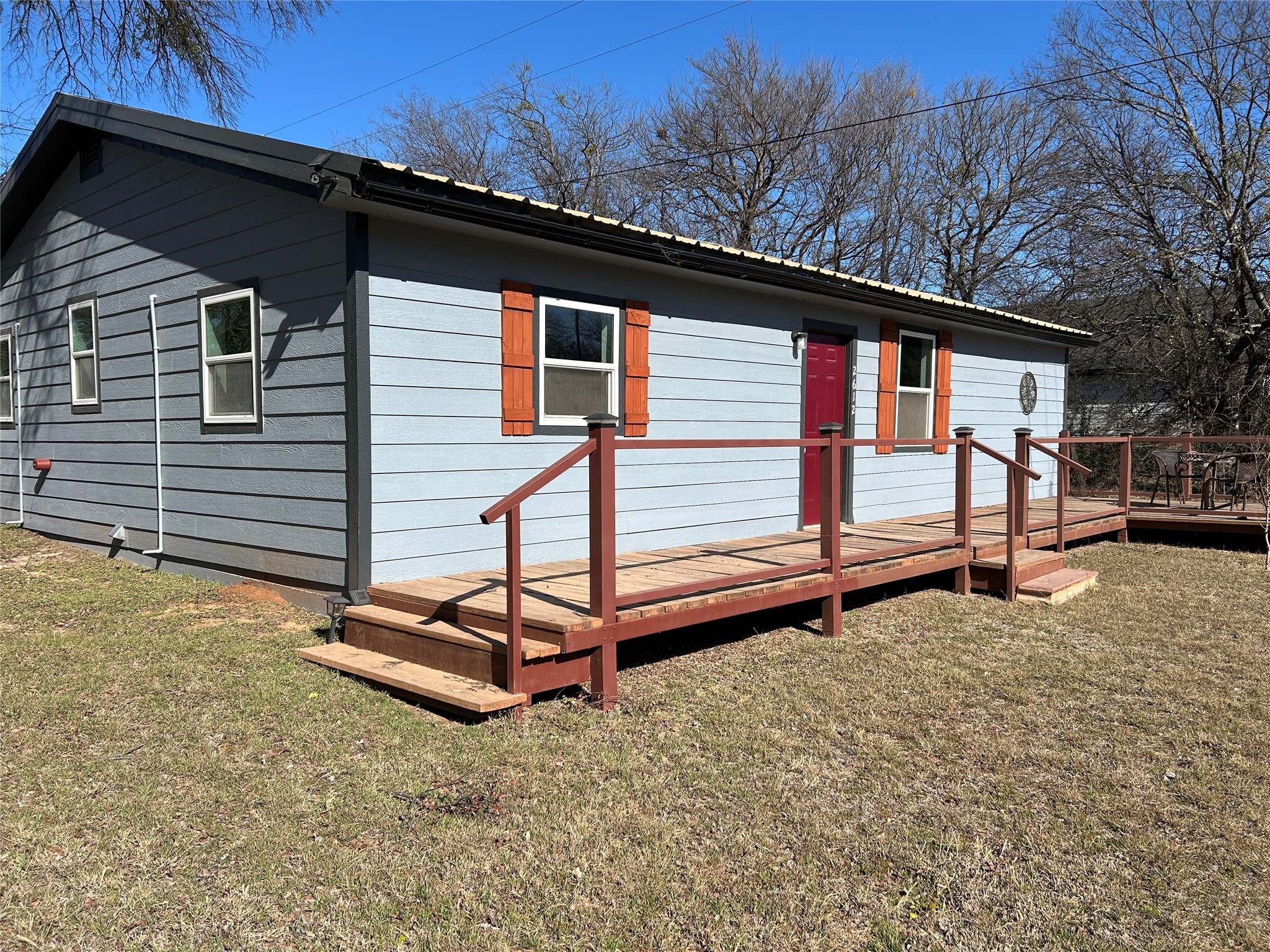 2612 S Oak Trail Granbury TX 76048