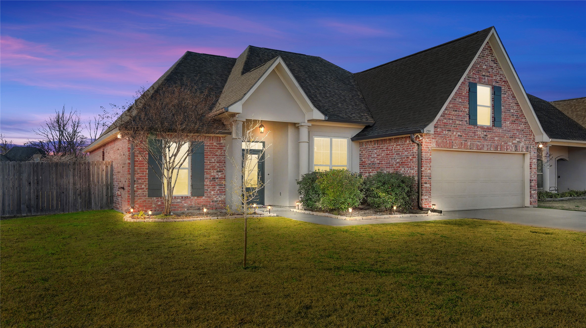 329 Camelback Drive Bossier City LA 71111