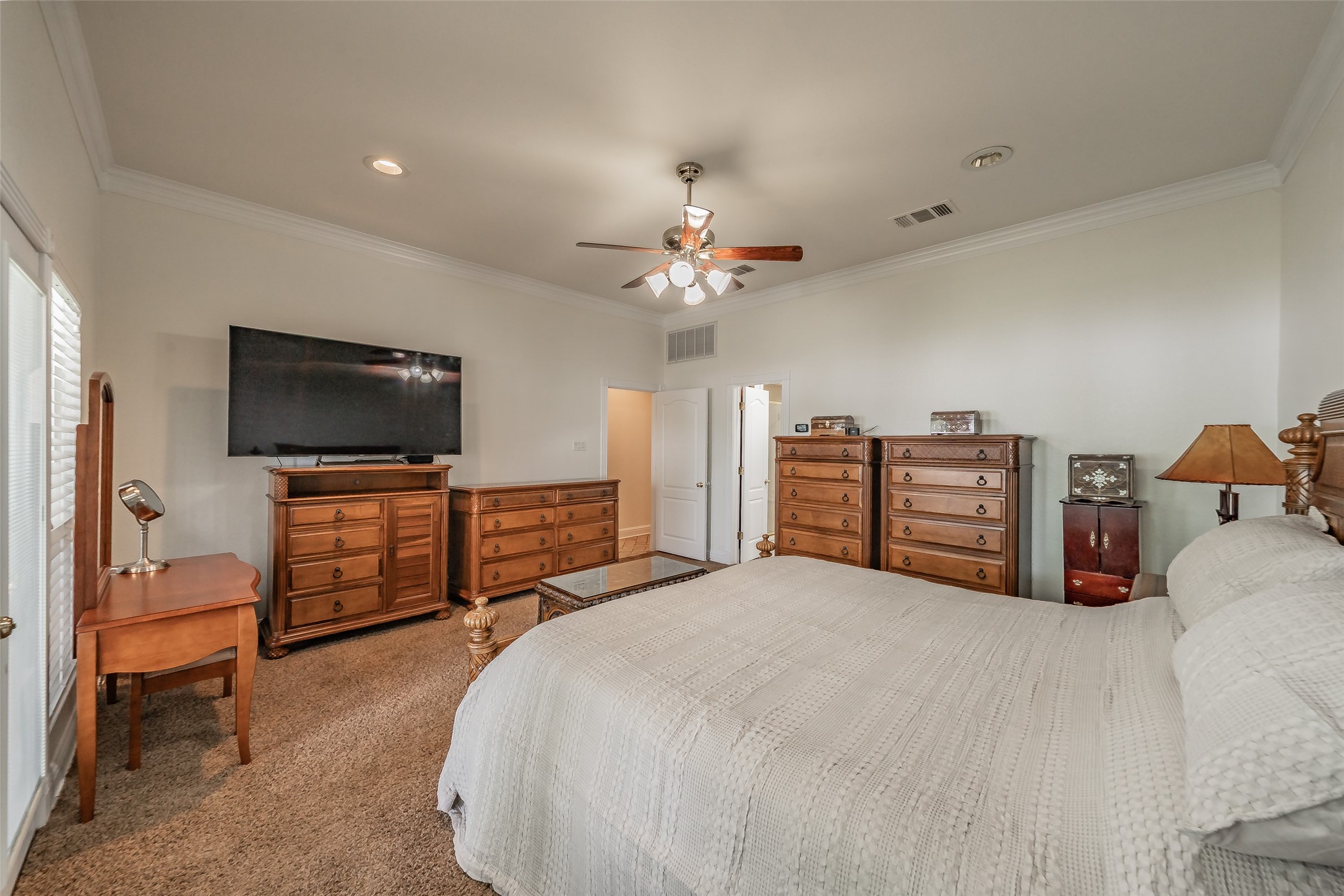 393 County Road 4874 Newark TX 76071
