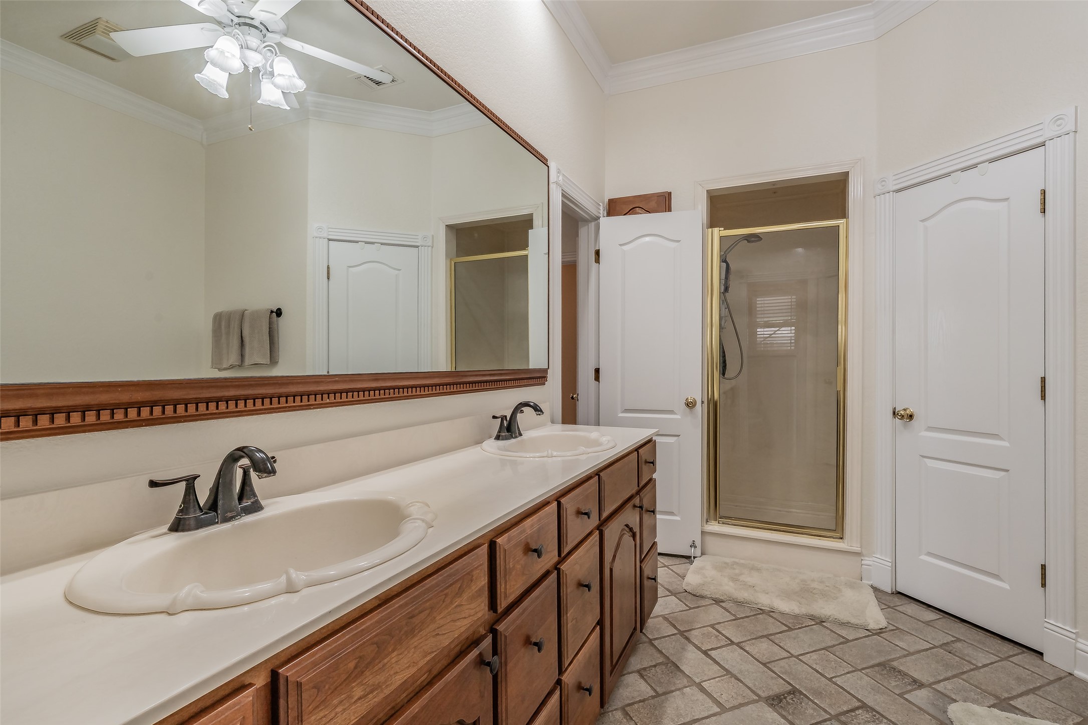 393 County Road 4874 Newark TX 76071