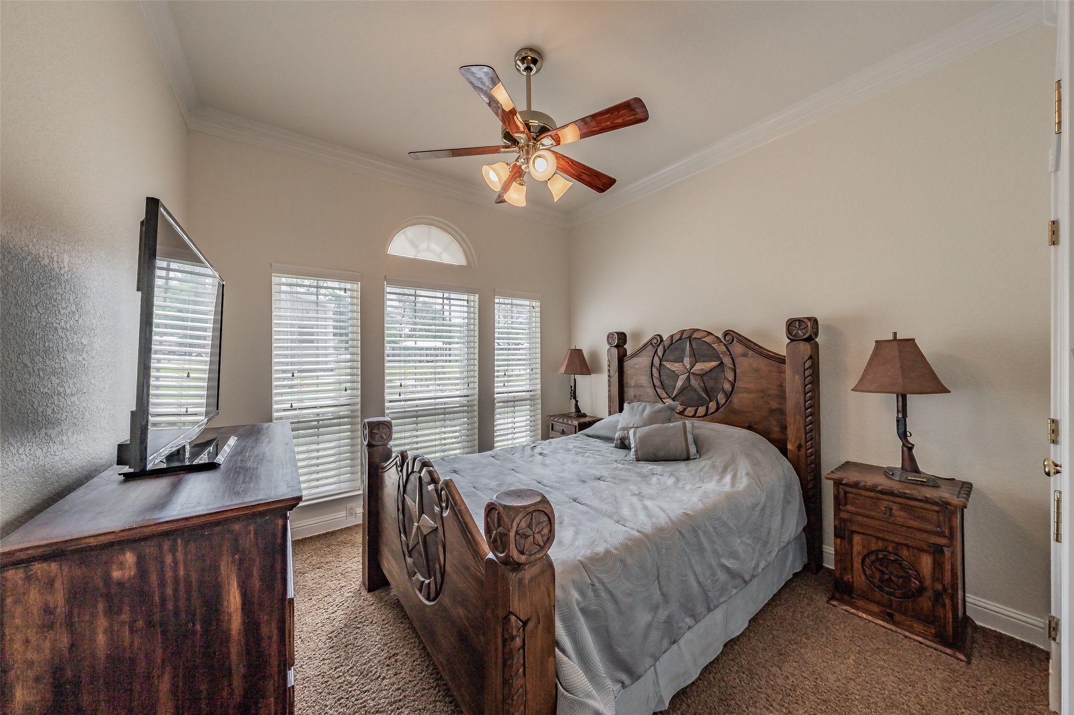 393 County Road 4874 Newark TX 76071
