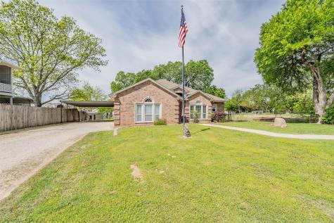 393 County Road 4874 Newark TX 76071