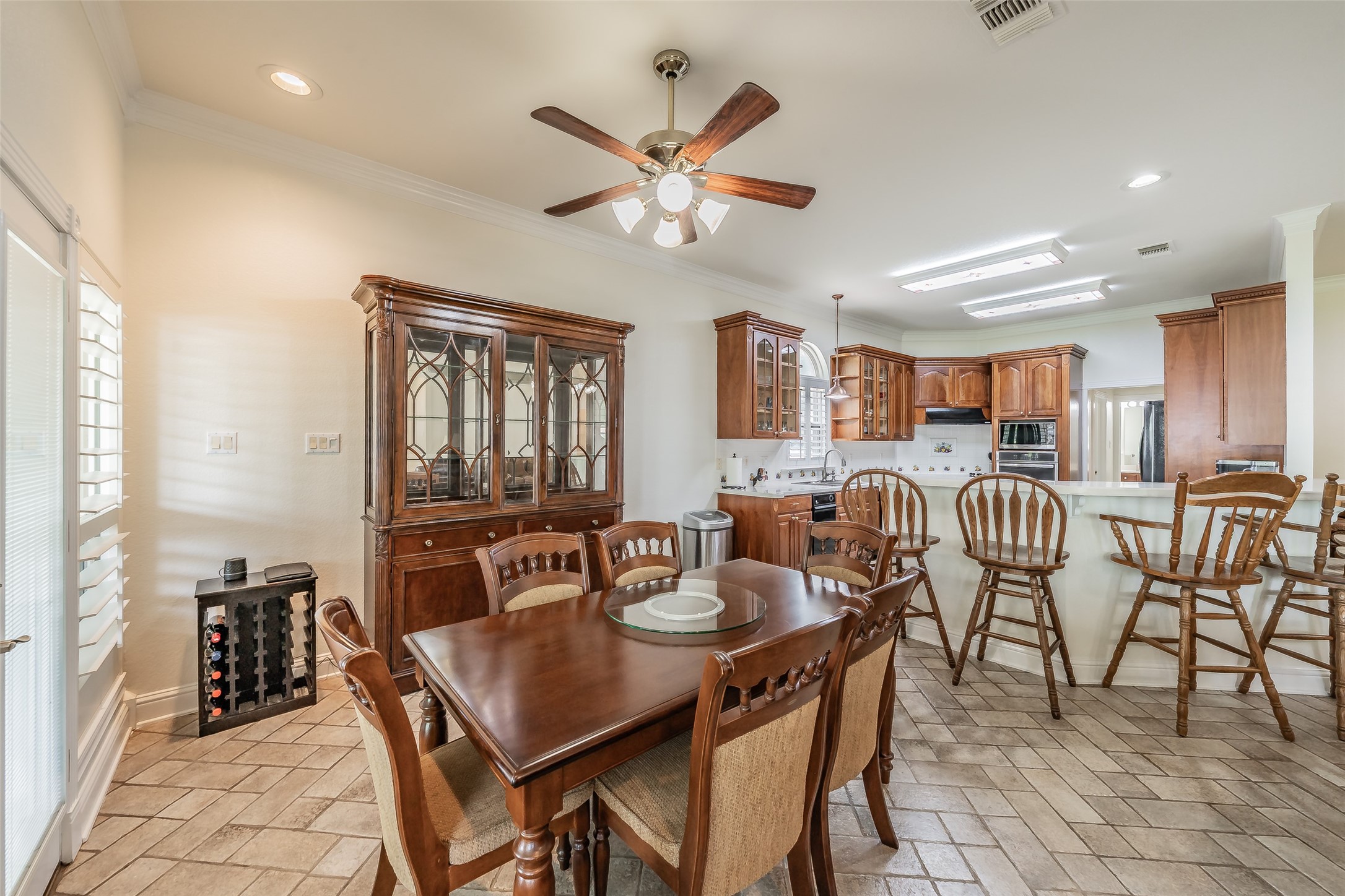 393 County Road 4874 Newark TX 76071