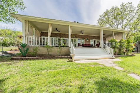 393 County Road 4874 Newark TX 76071