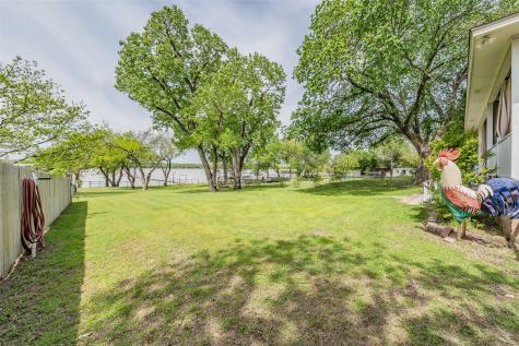 393 County Road 4874 Newark TX 76071