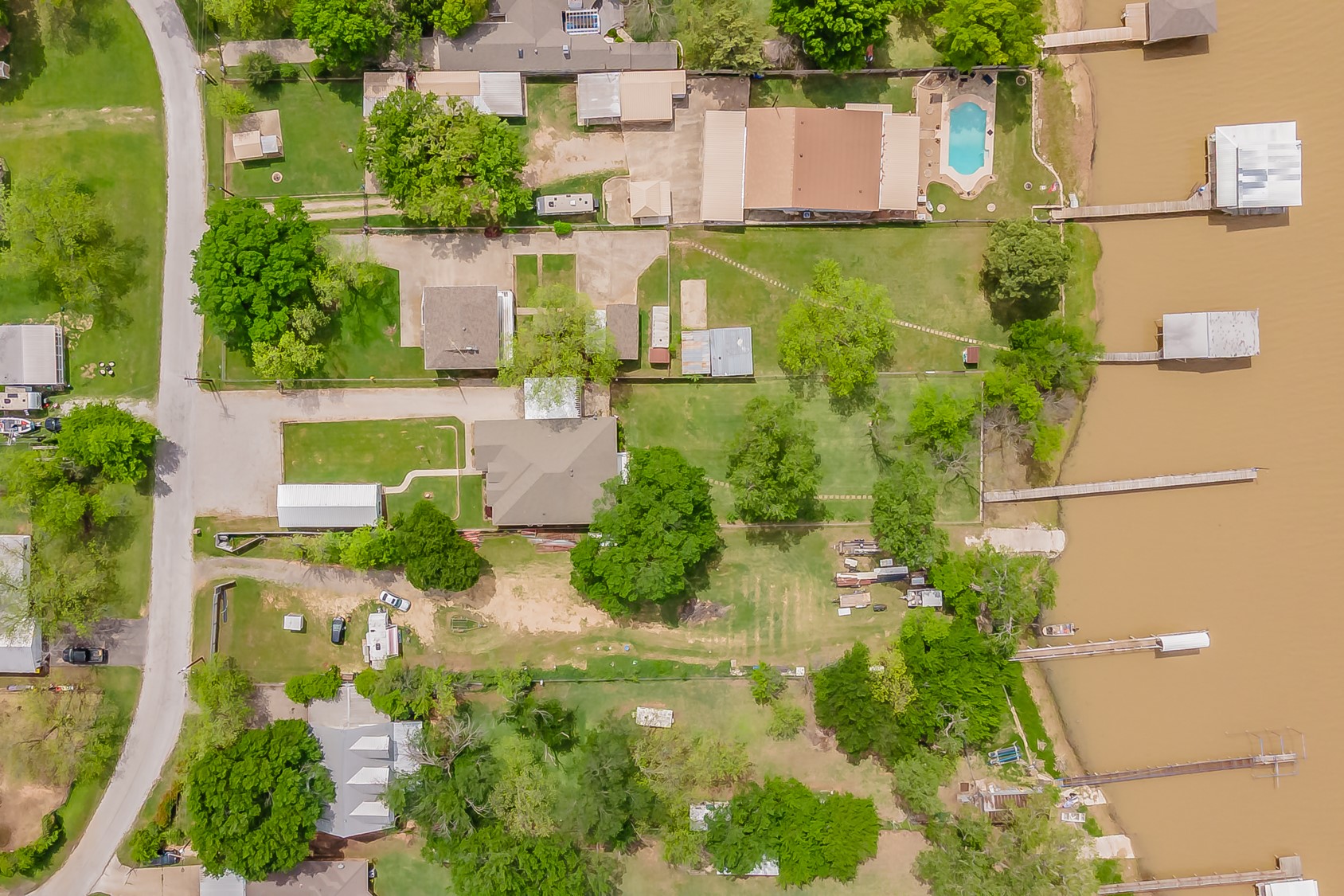 393 County Road 4874 Newark TX 76071