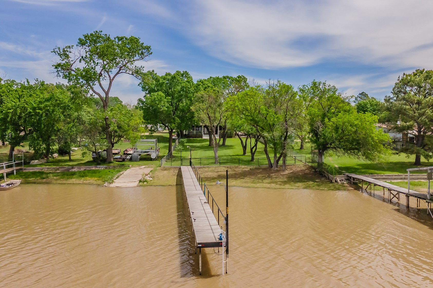 393 County Road 4874 Newark TX 76071