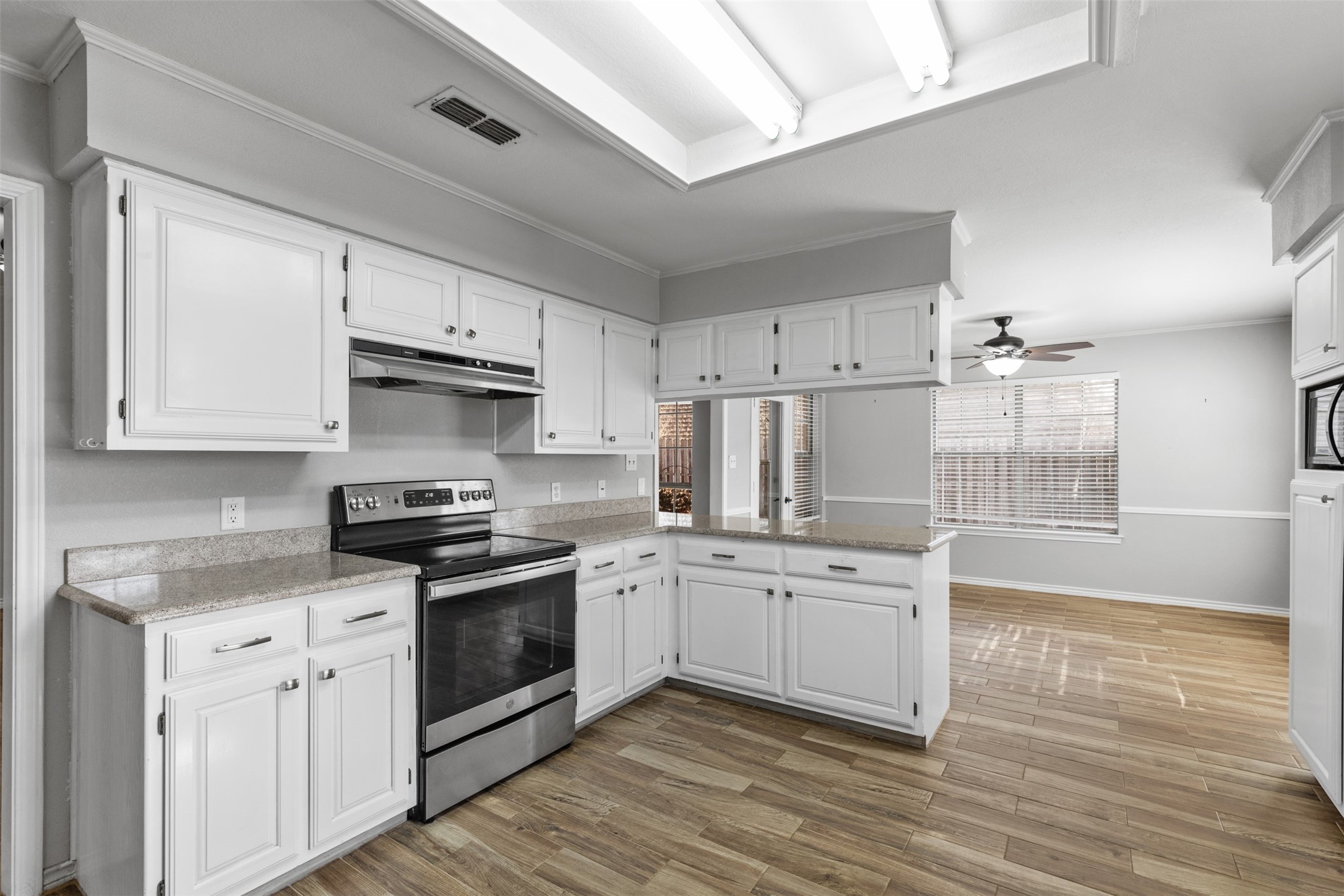 3906 Cimmaron Trail Granbury TX 76049