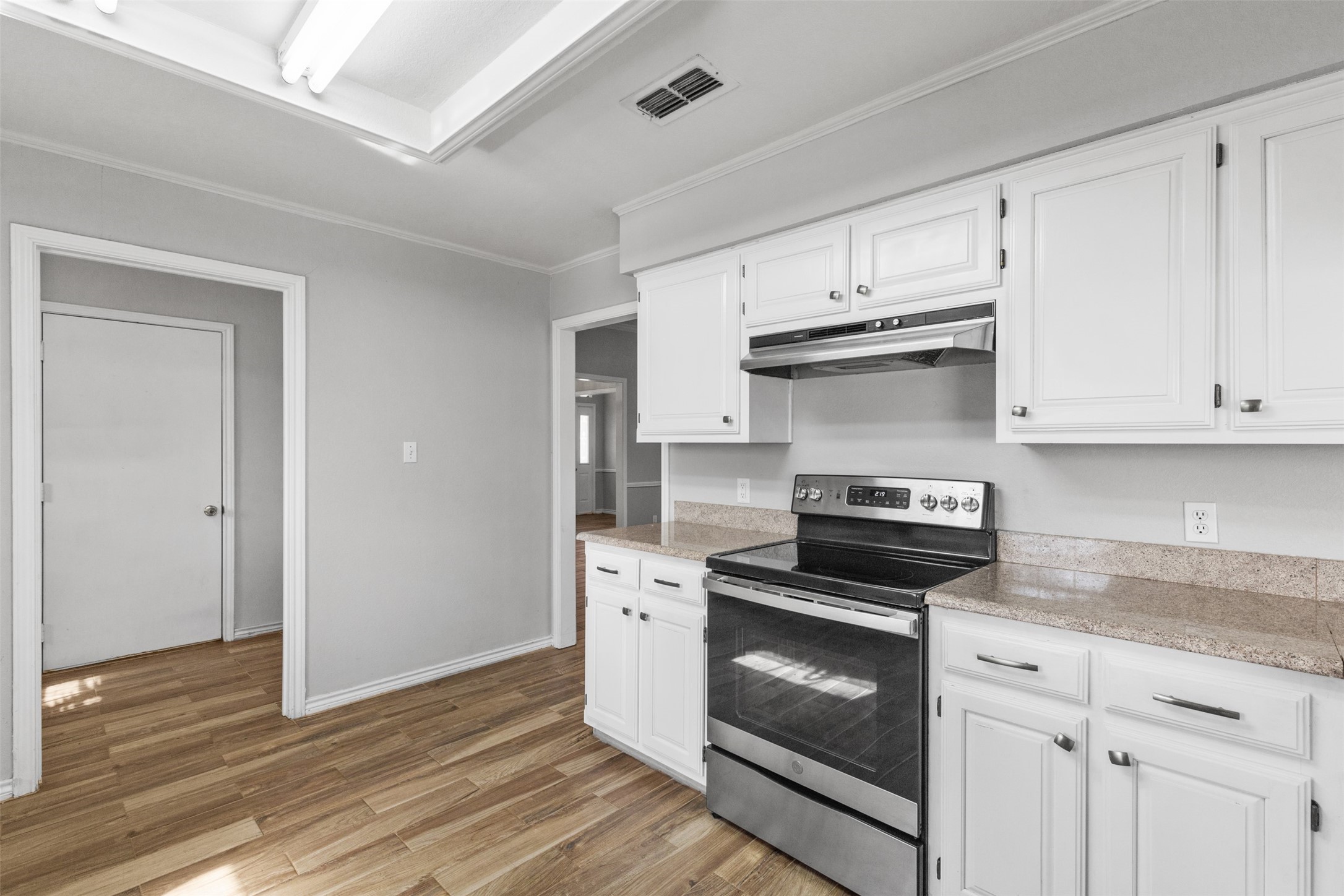 3906 Cimmaron Trail Granbury TX 76049
