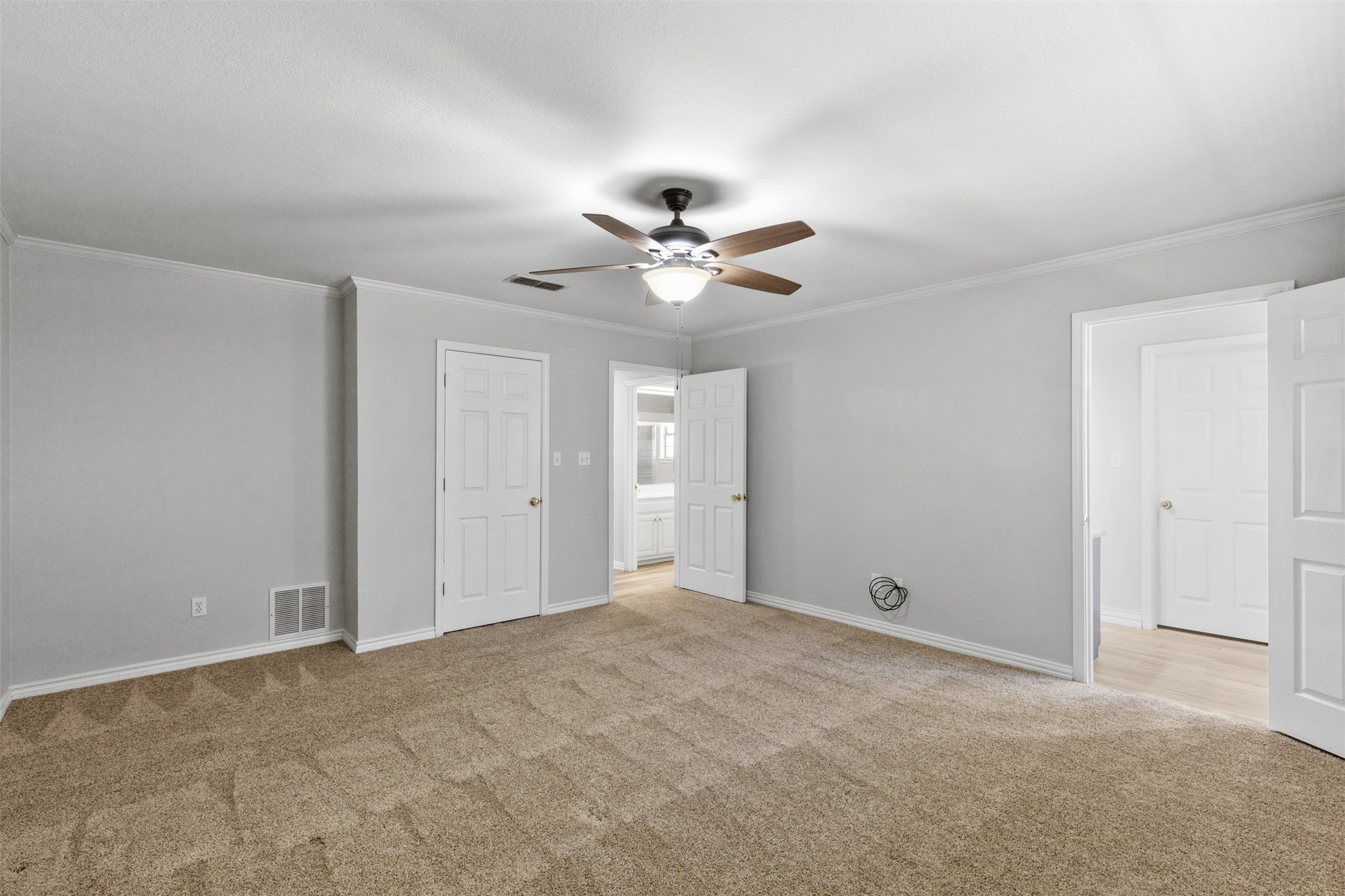 3906 Cimmaron Trail Granbury TX 76049