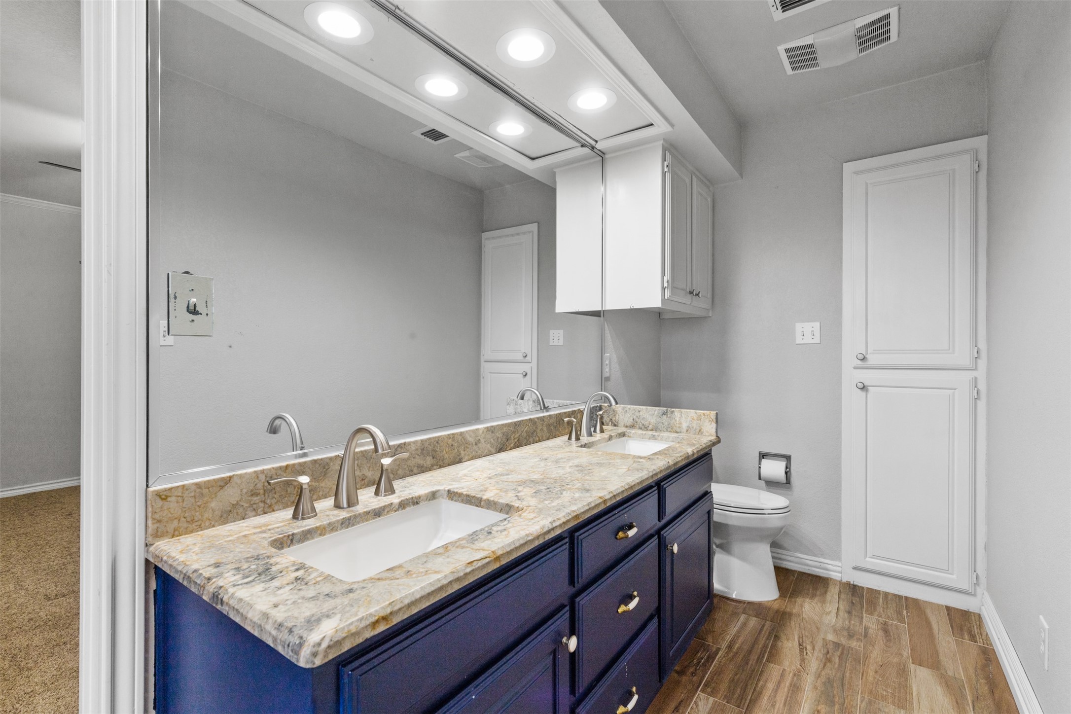 3906 Cimmaron Trail Granbury TX 76049