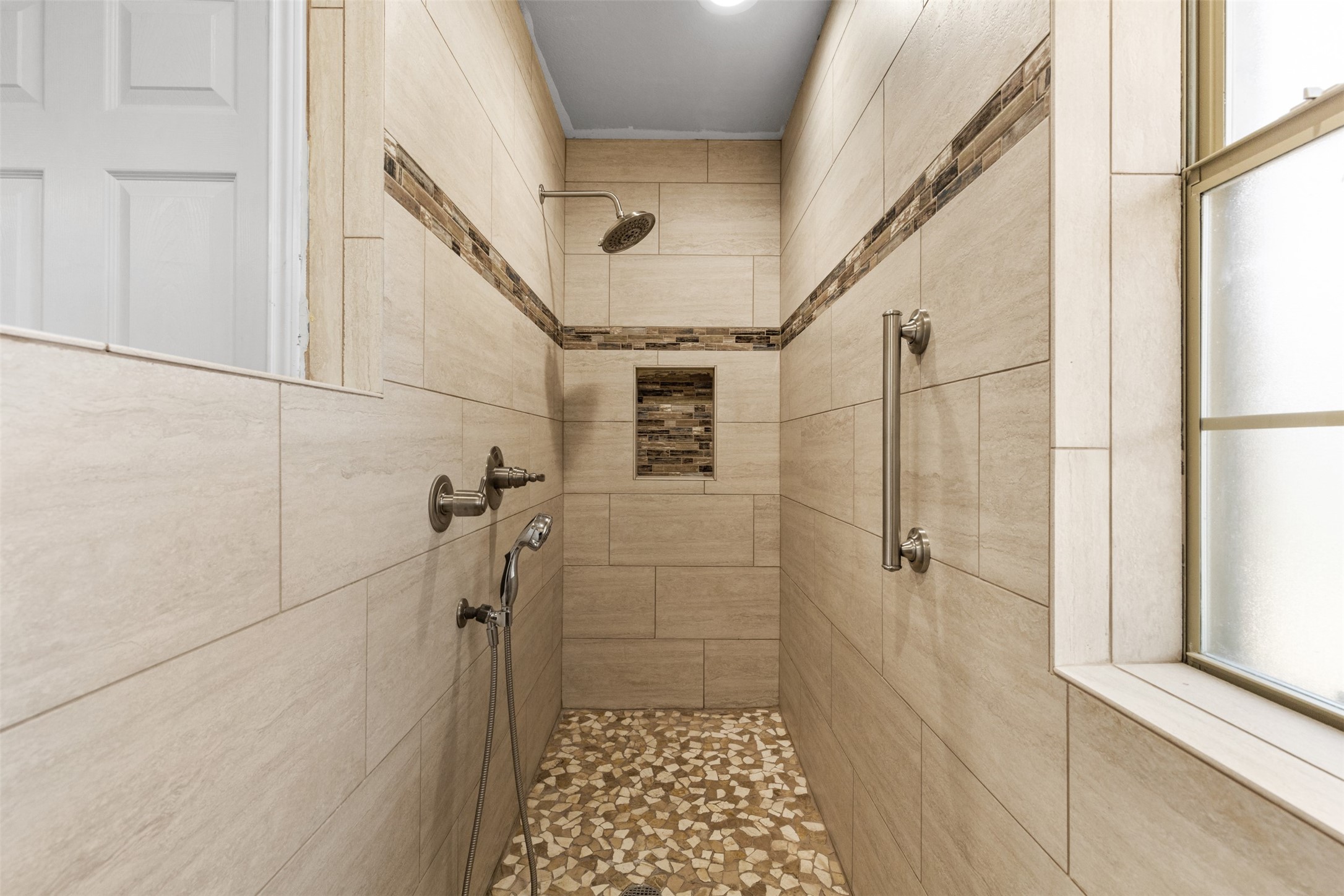 3906 Cimmaron Trail Granbury TX 76049