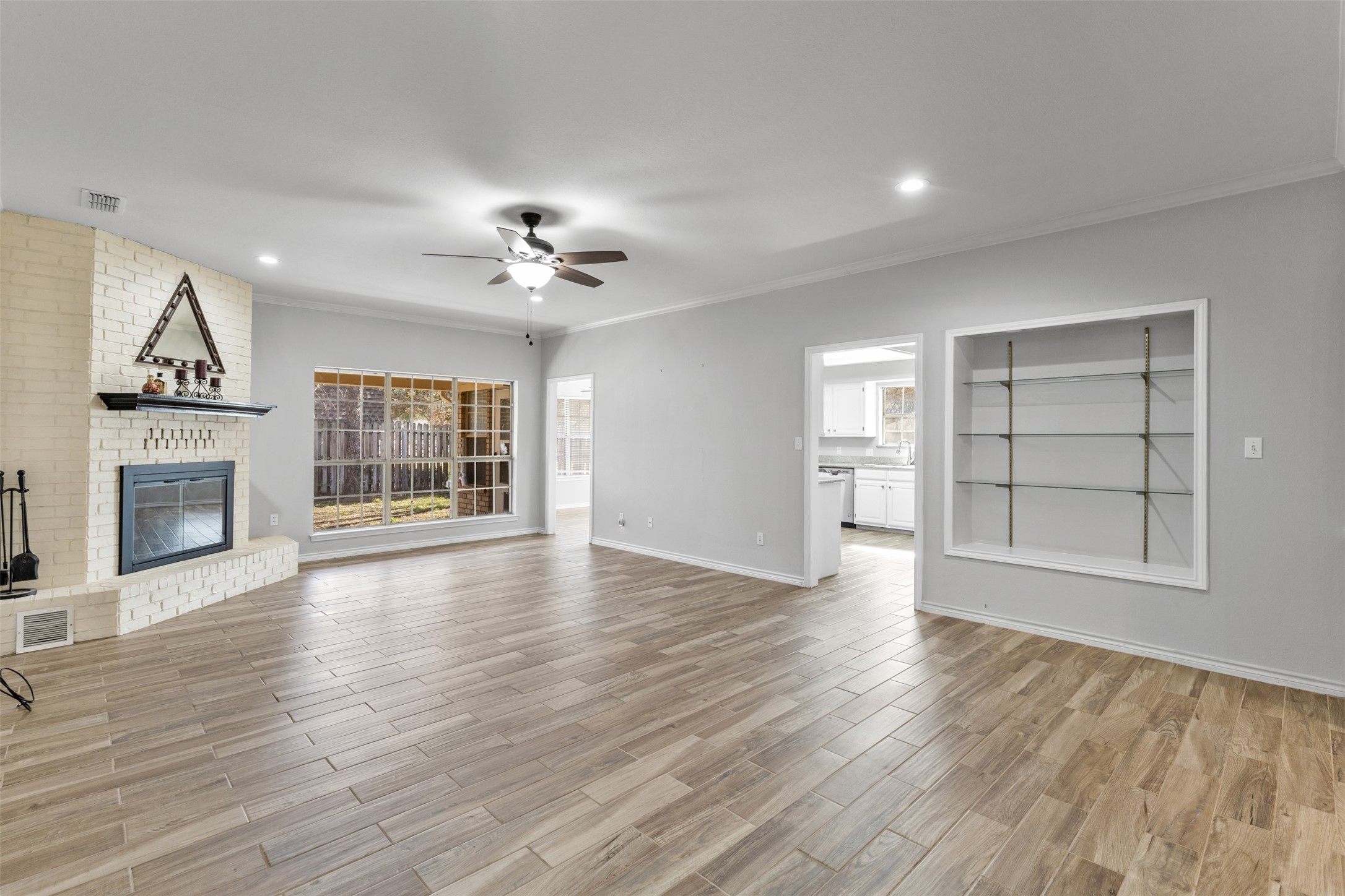 3906 Cimmaron Trail Granbury TX 76049