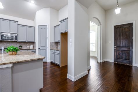 409 Mossy Rock Drive Mckinney TX 75071