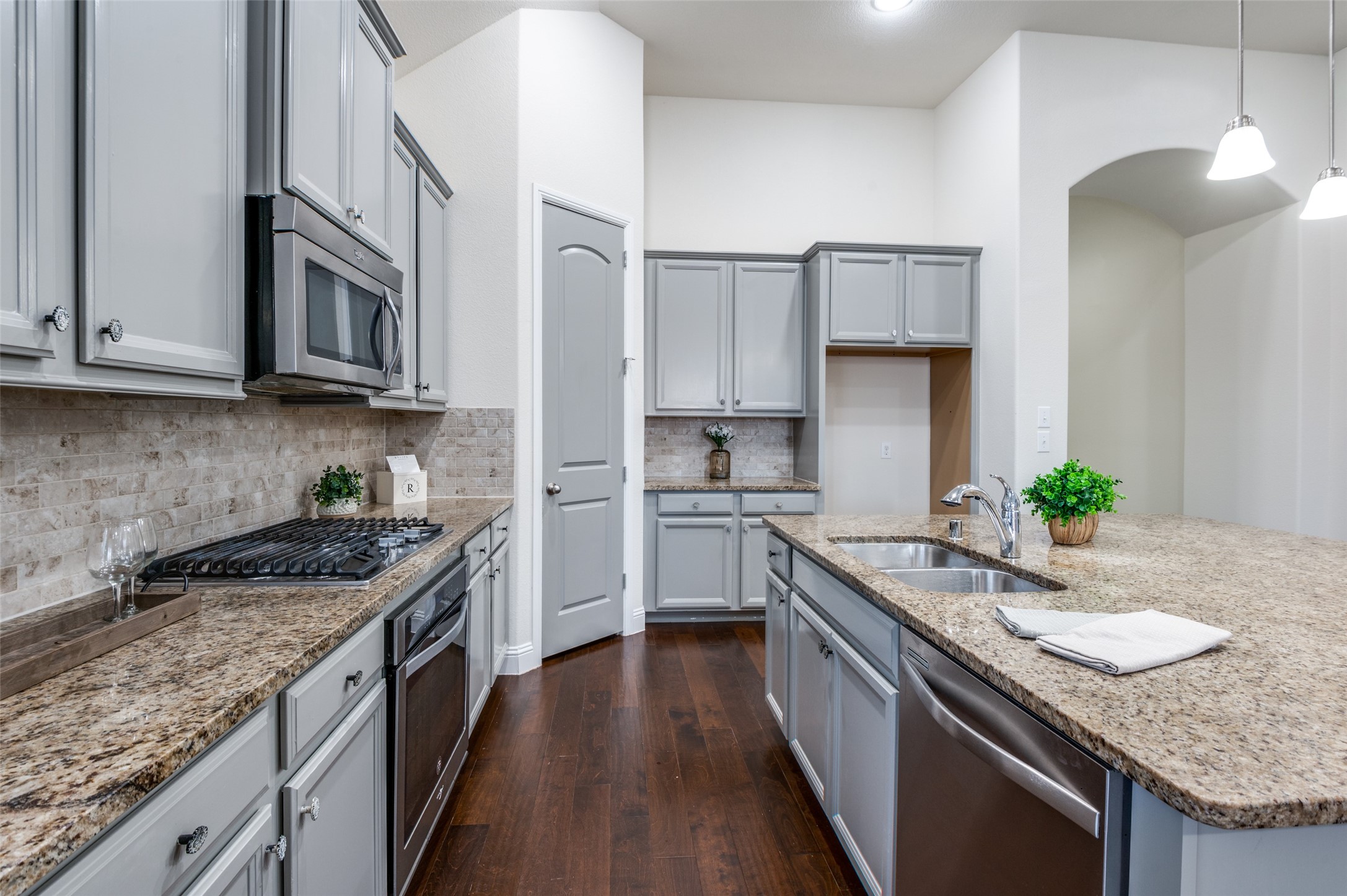409 Mossy Rock Drive Mckinney TX 75071