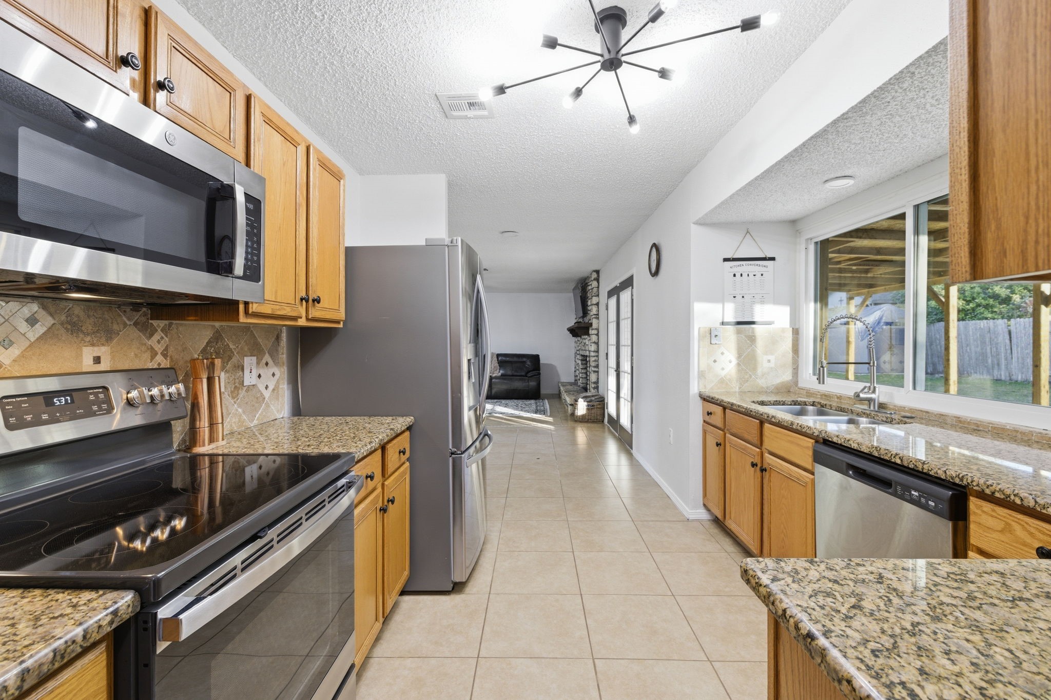 5914 Freemans Farm Street San Antonio TX 78233