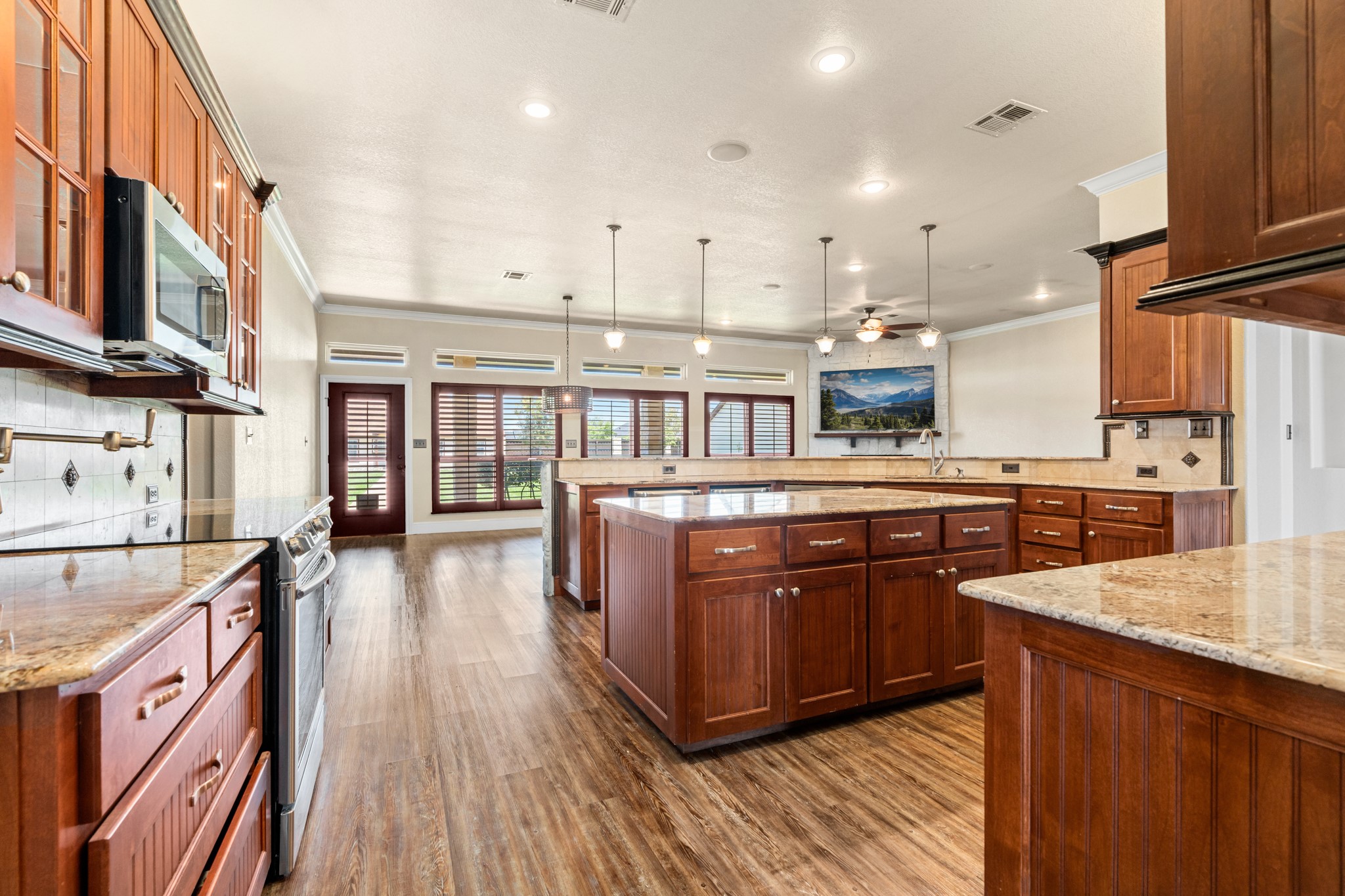 400 E Spurgeon Street Itasca TX 76055