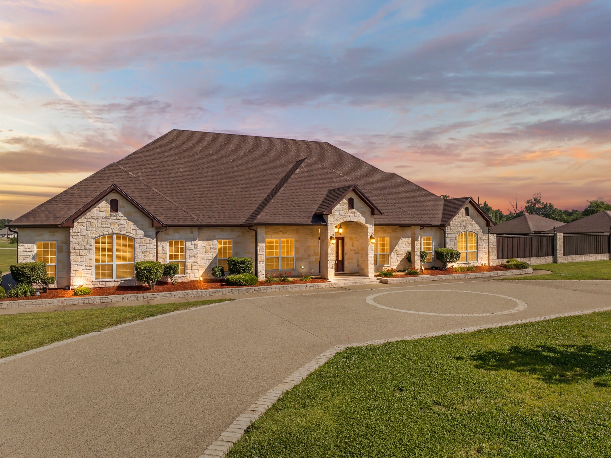 400 E Spurgeon Street Itasca TX 76055