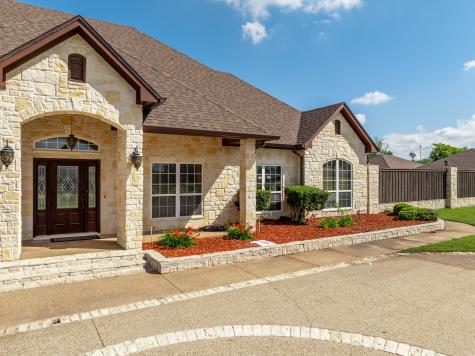 400 E Spurgeon Street Itasca TX 76055