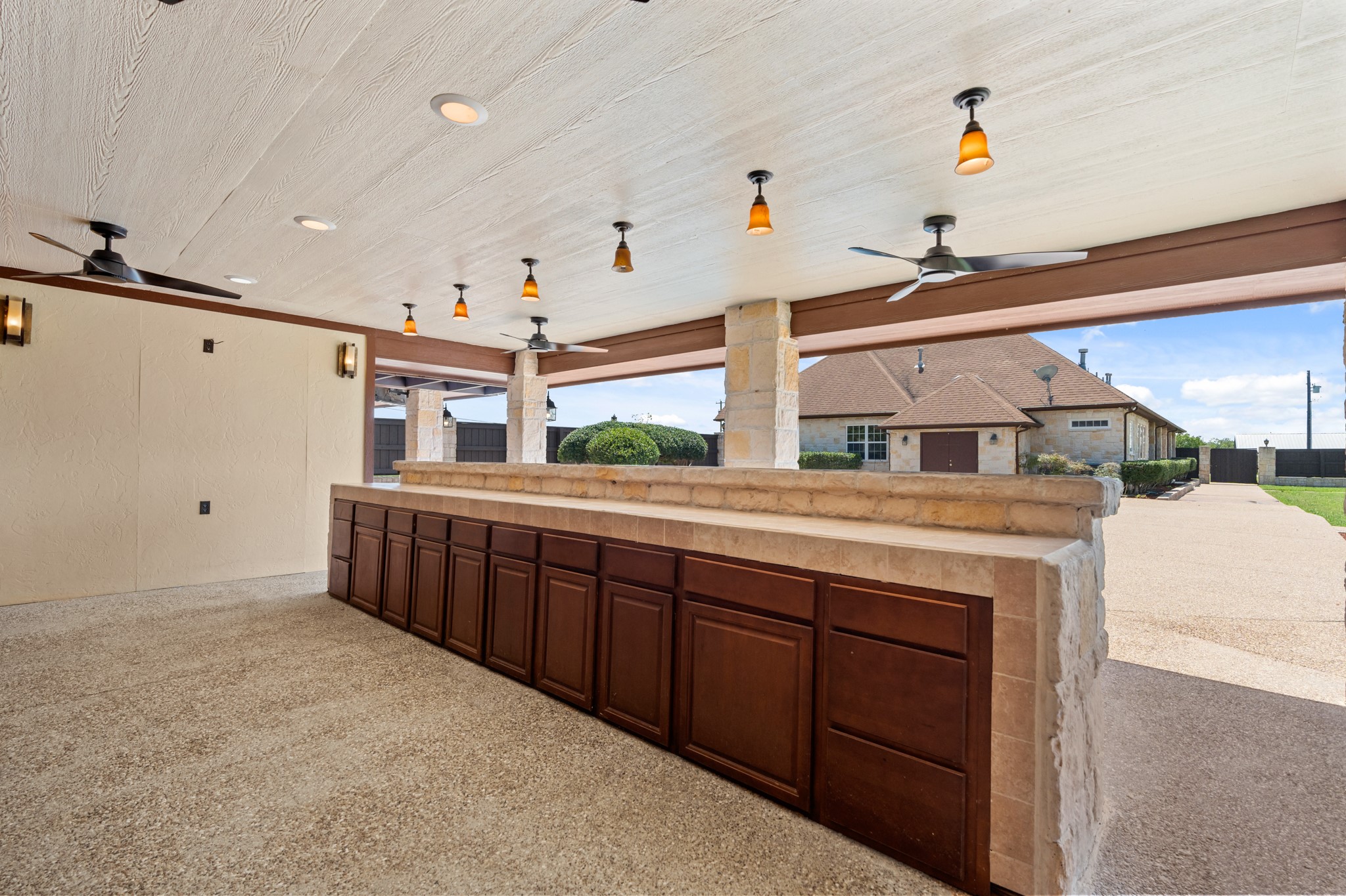 400 E Spurgeon Street Itasca TX 76055