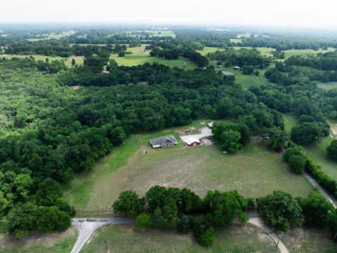 173 Rs County Road 2365 Alba TX 75410