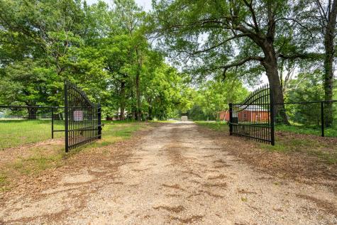 173 Rs County Road 2365 Alba TX 75410