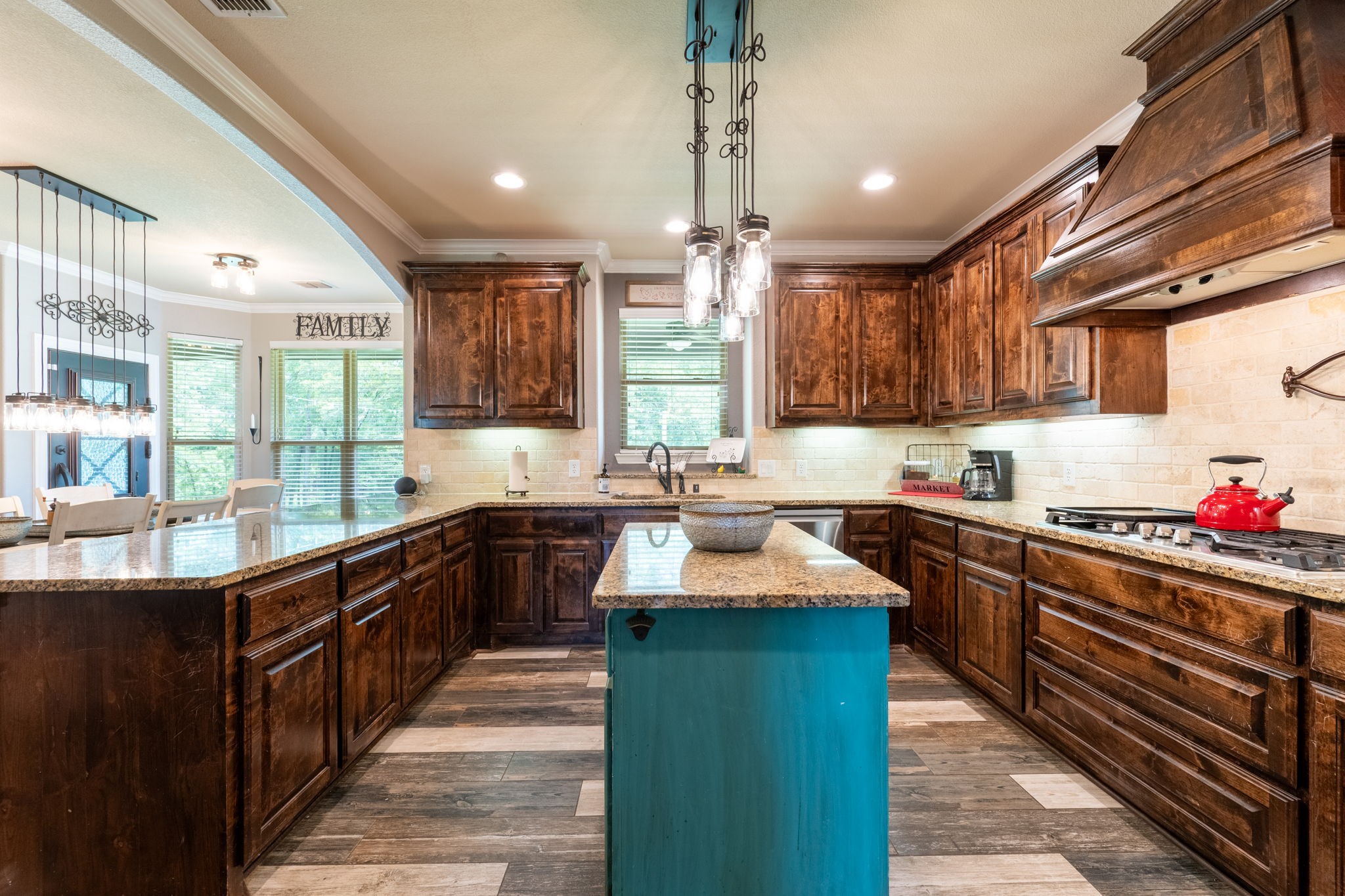 173 Rs County Road 2365 Alba TX 75410