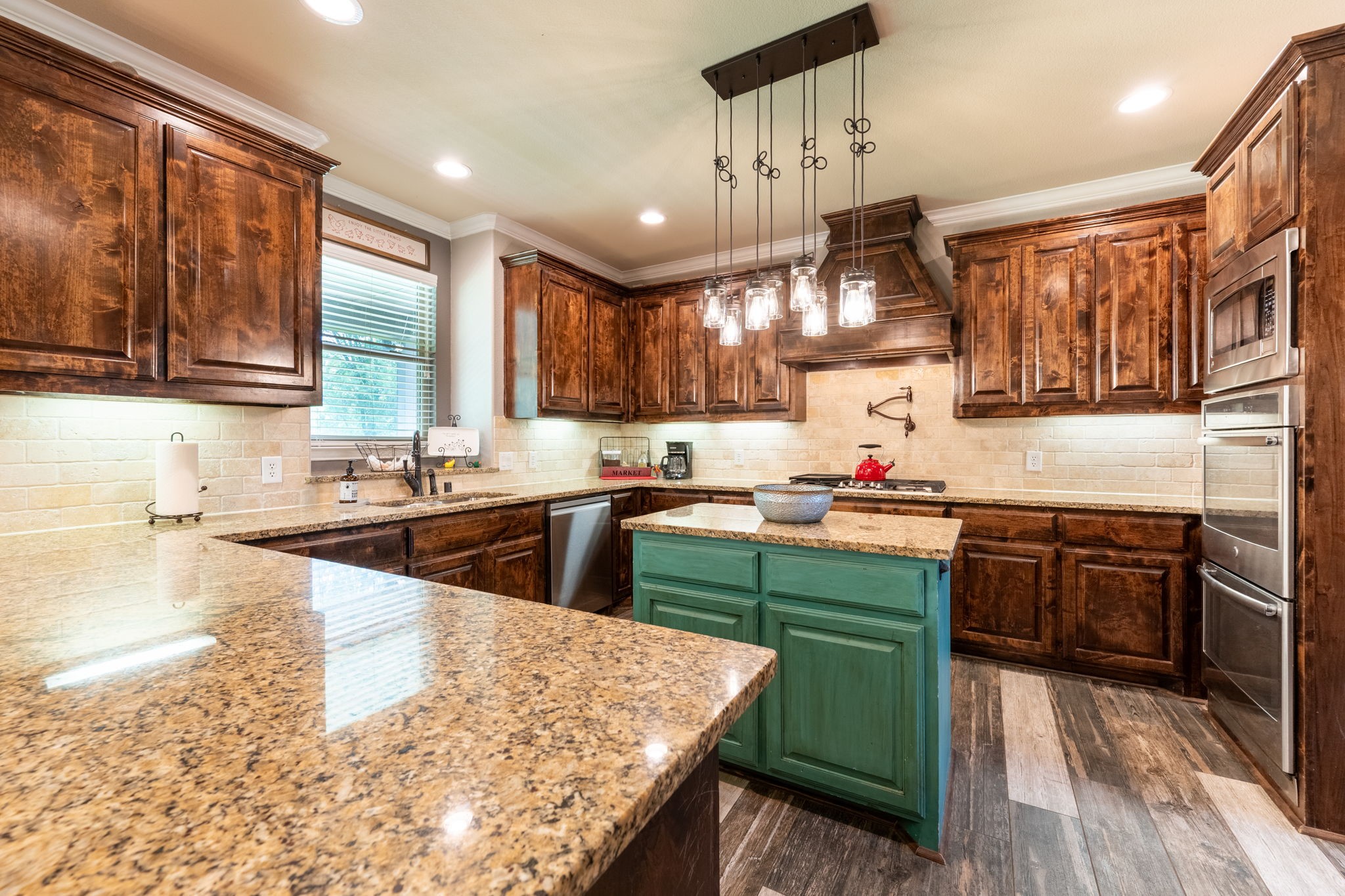 173 Rs County Road 2365 Alba TX 75410