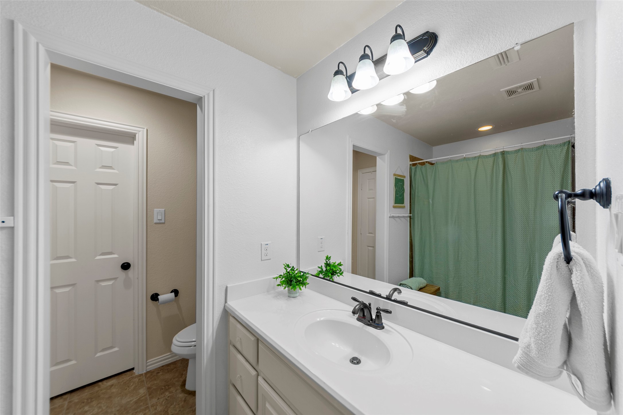 856 Fountain View Court Allen TX 75013