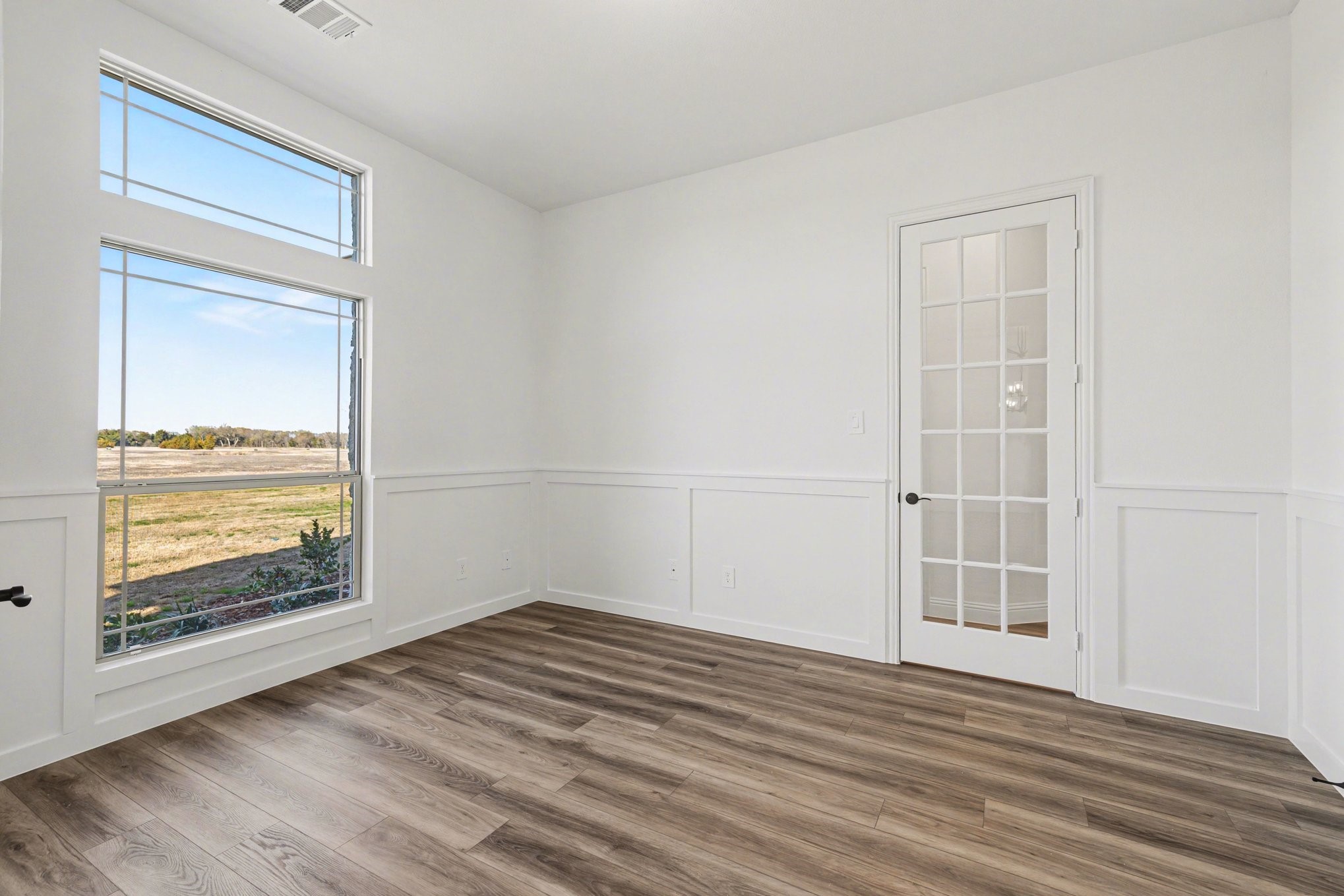 7040 Southrock Drive Midlothian TX 76065