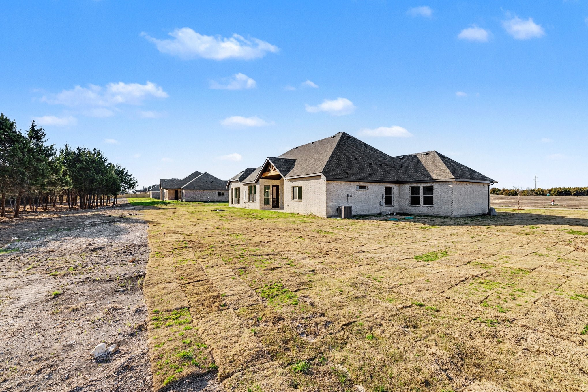 7040 Southrock Drive Midlothian TX 76065