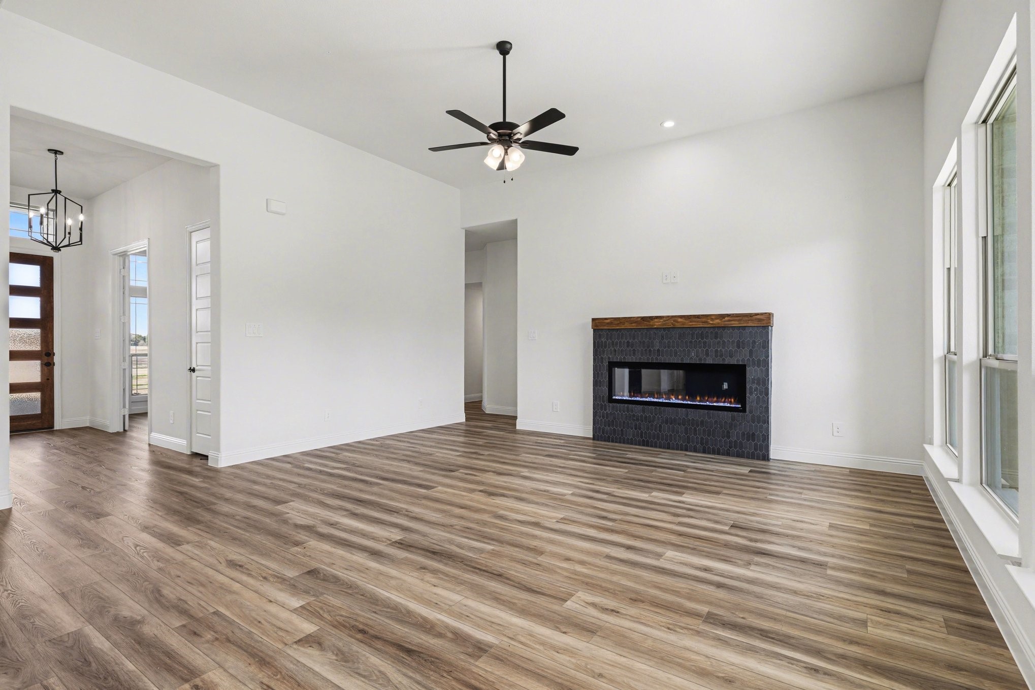 7040 Southrock Drive Midlothian TX 76065
