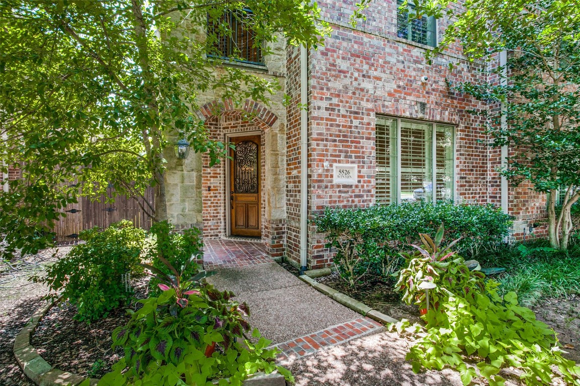 5526 Winton Street Dallas TX 75206