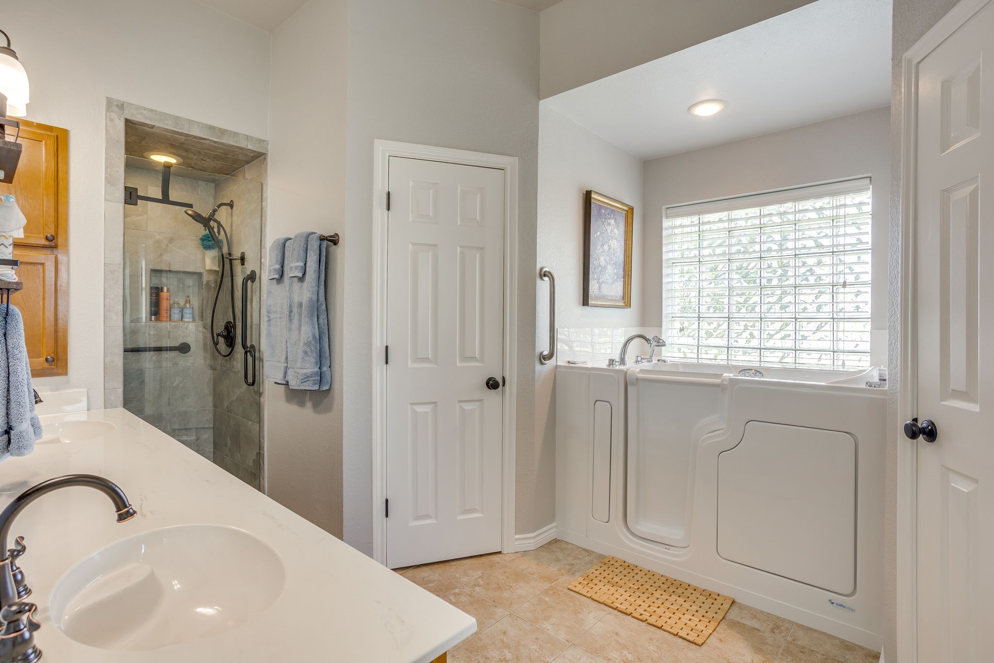 2533 Brandon Lane Burleson TX 76028