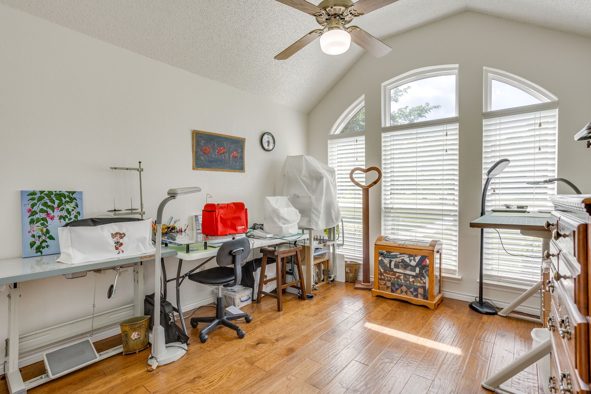 2533 Brandon Lane Burleson TX 76028