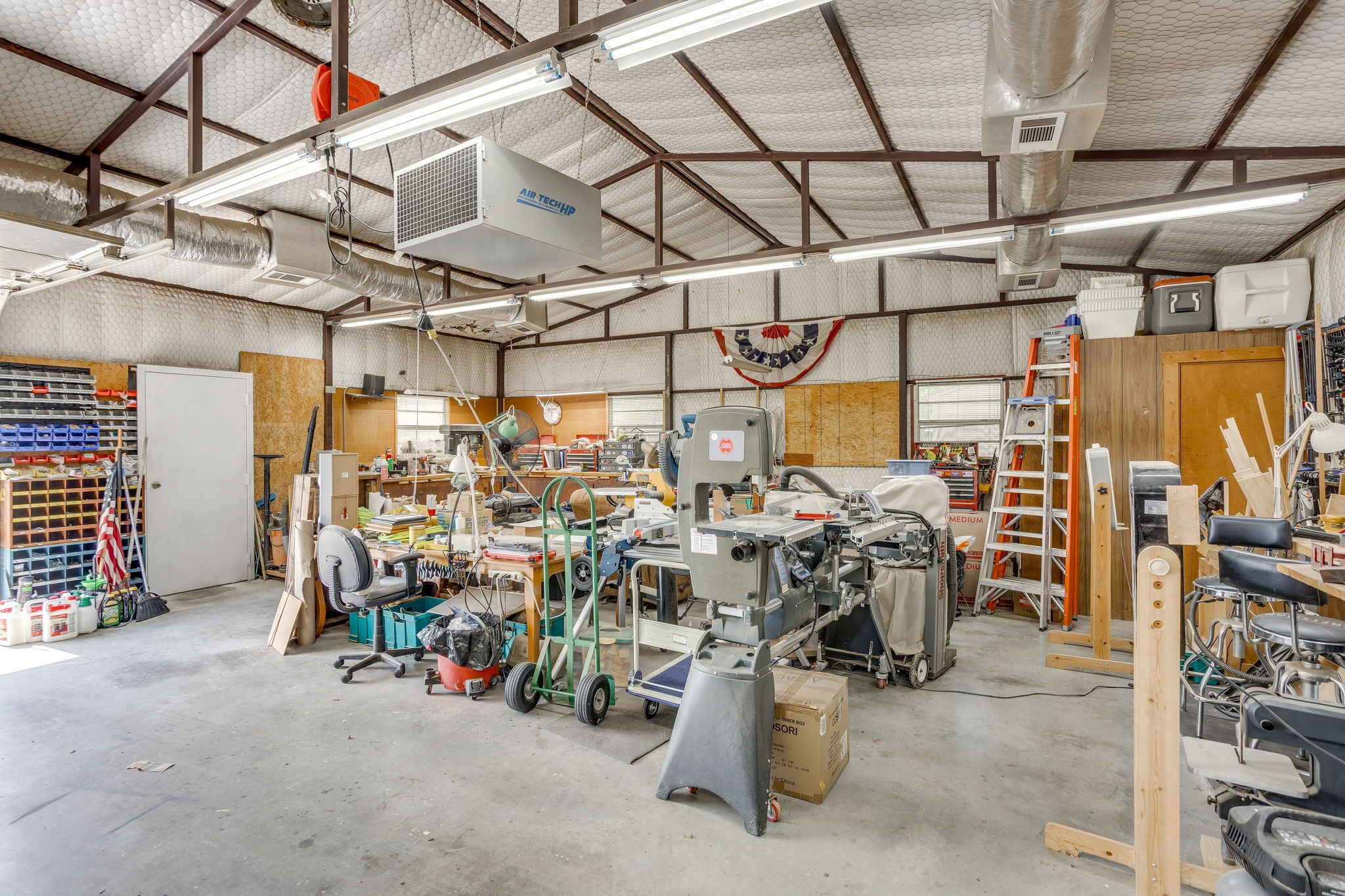 2533 Brandon Lane Burleson TX 76028