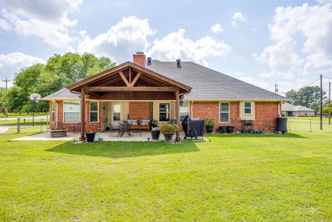 2533 Brandon Lane Burleson TX 76028
