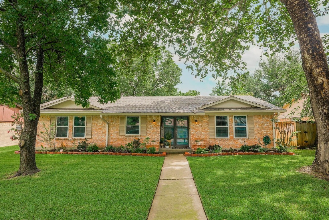 2504 Peppertree Place Plano TX 75074