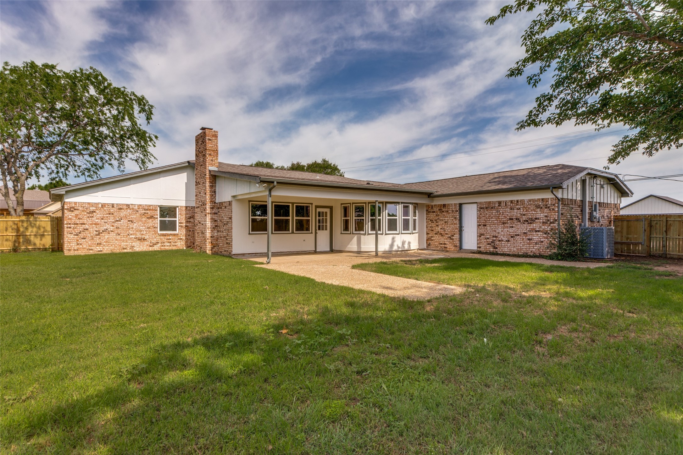 4316 Jennifer Lane Crowley TX 76036