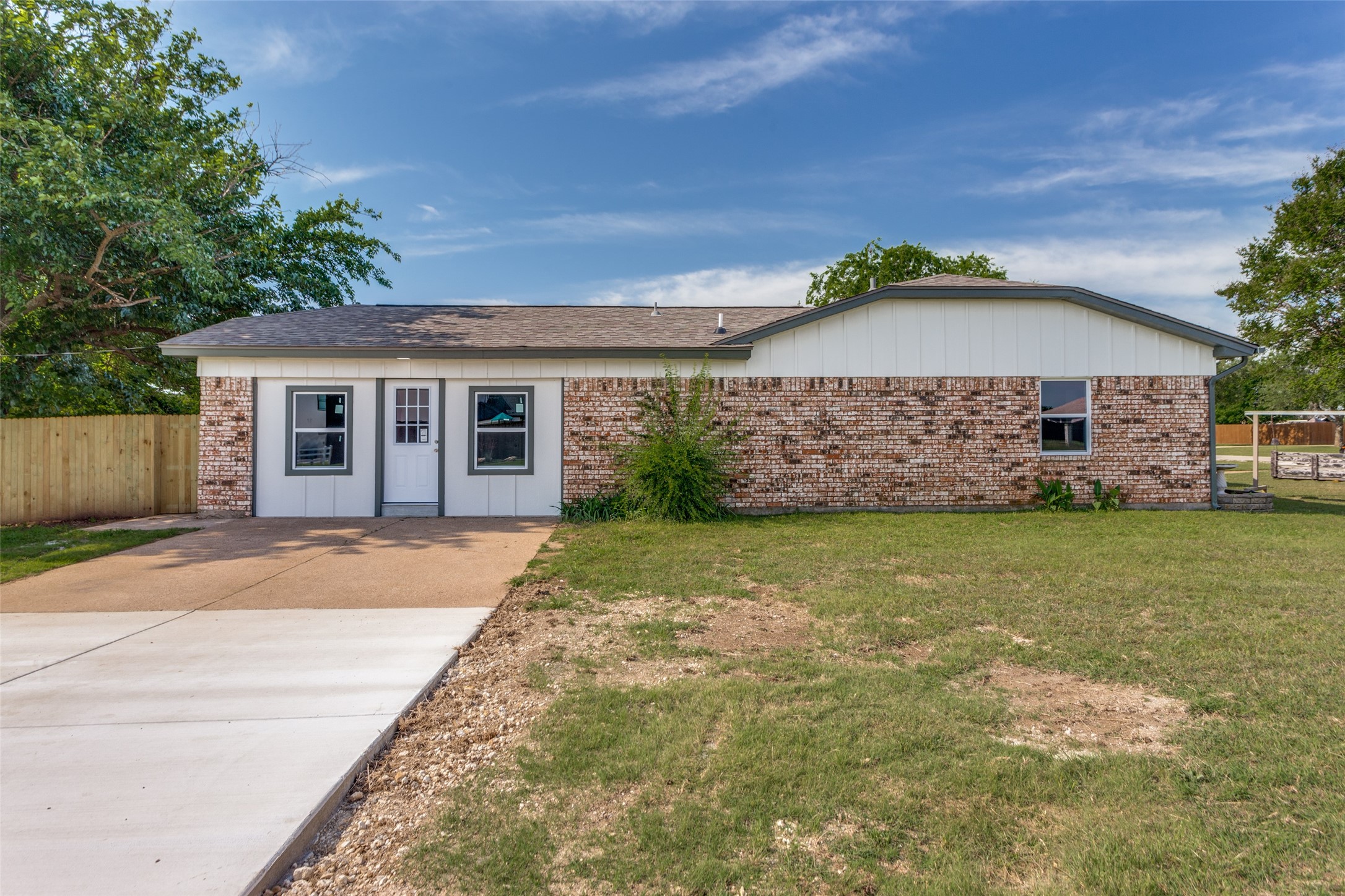 4316 Jennifer Lane Crowley TX 76036