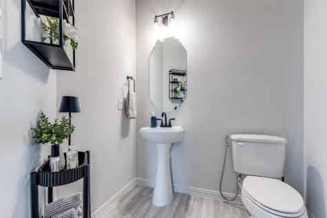1352 Peregrine Trail Frisco TX 75036