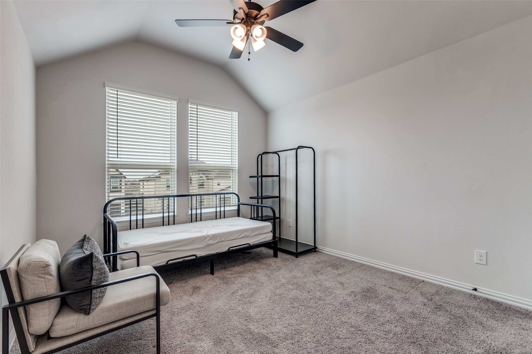 1352 Peregrine Trail Frisco TX 75036