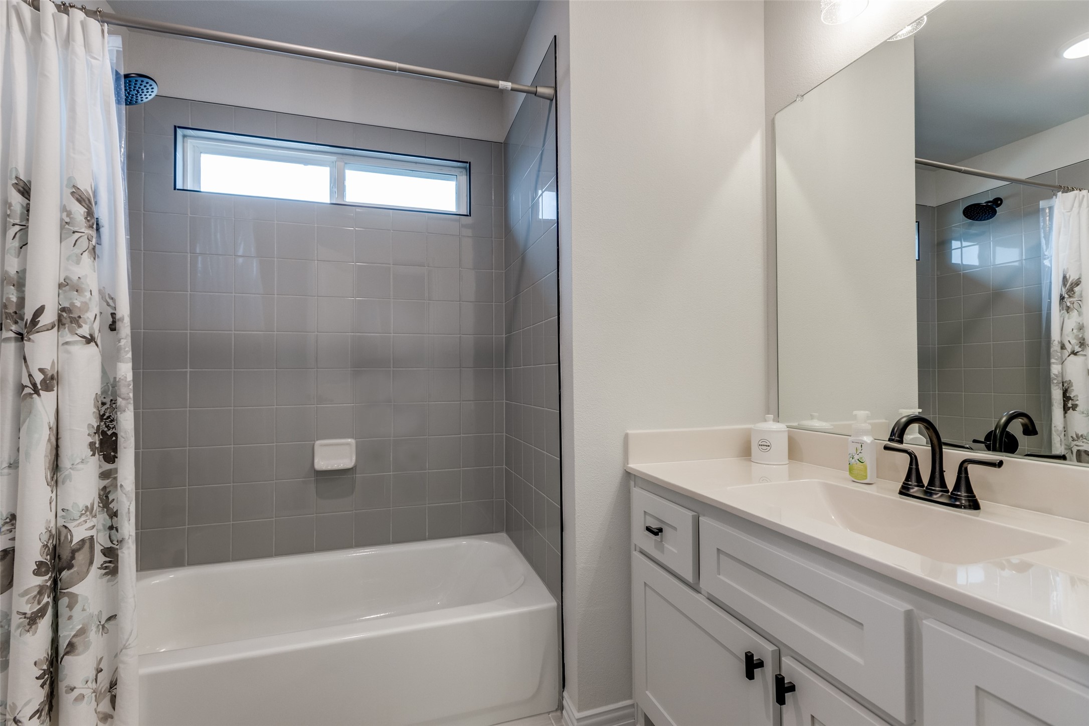 1352 Peregrine Trail Frisco TX 75036