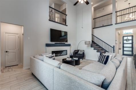 1352 Peregrine Trail Frisco TX 75036