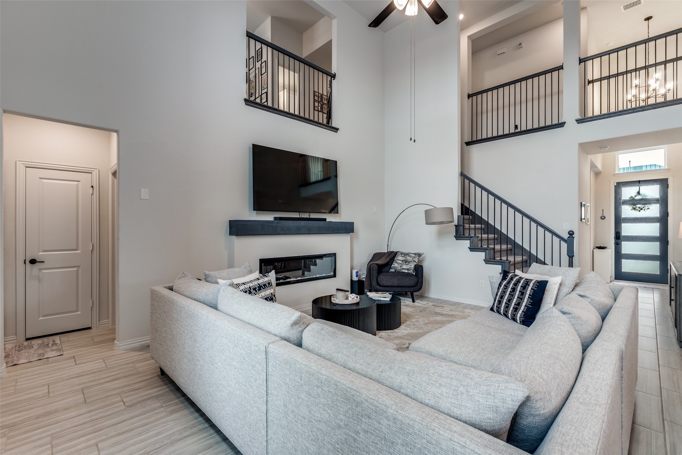 1352 Peregrine Trail Frisco TX 75036