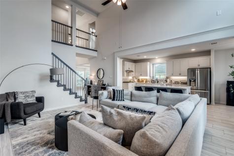 1352 Peregrine Trail Frisco TX 75036