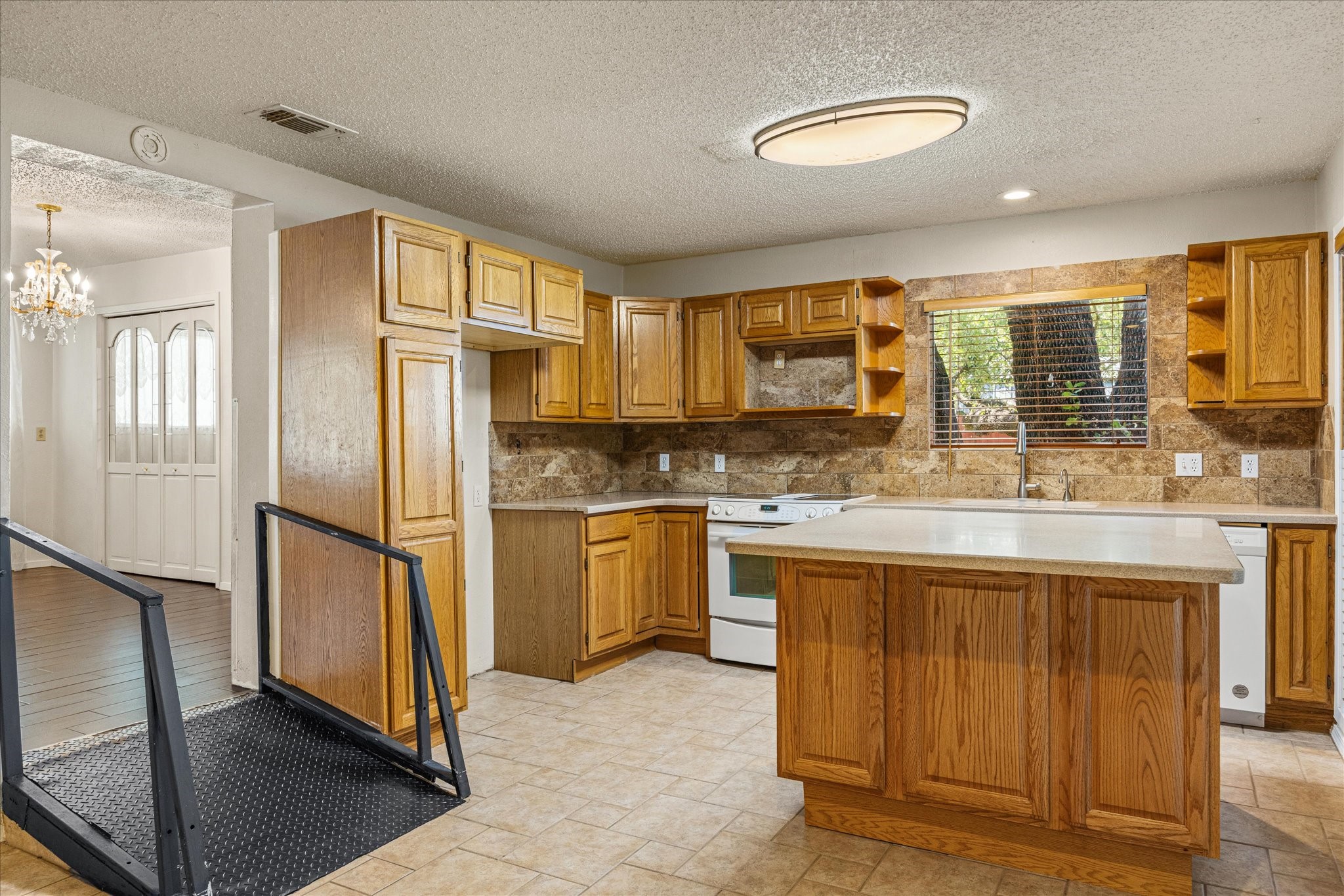 246 Comanche Trail Weatherford TX 76087