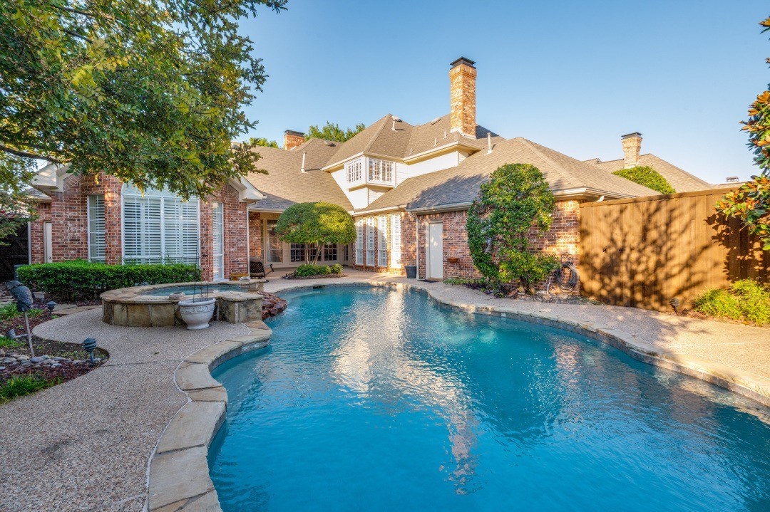 5140 Quail Lake Drive Dallas TX 75287