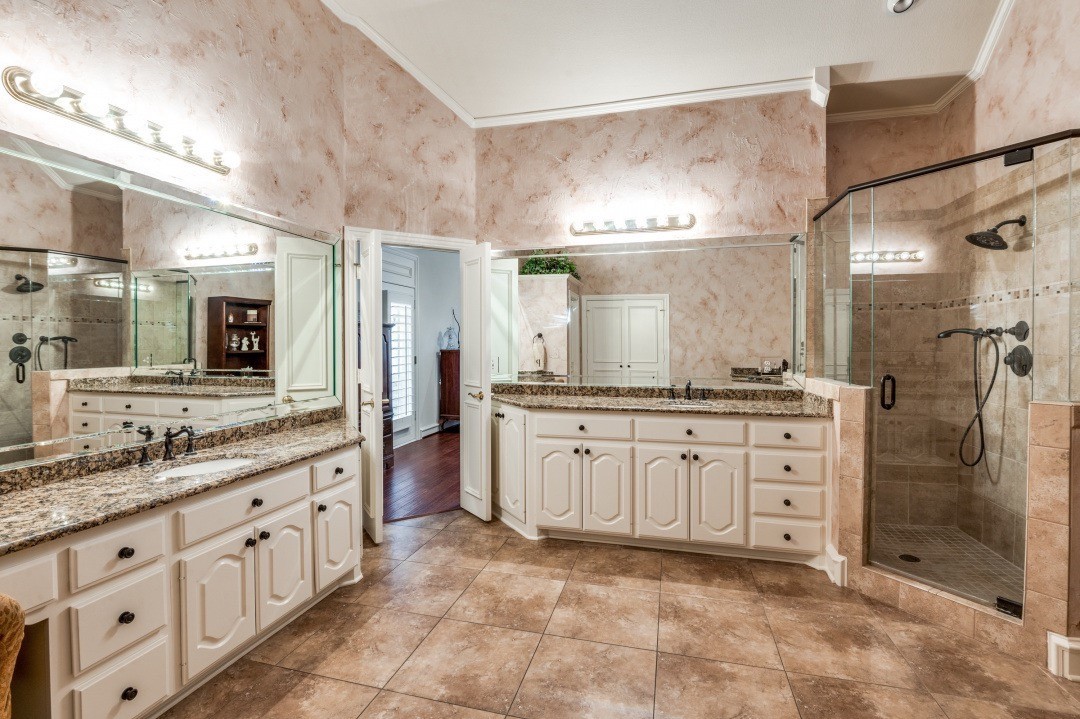 5140 Quail Lake Drive Dallas TX 75287